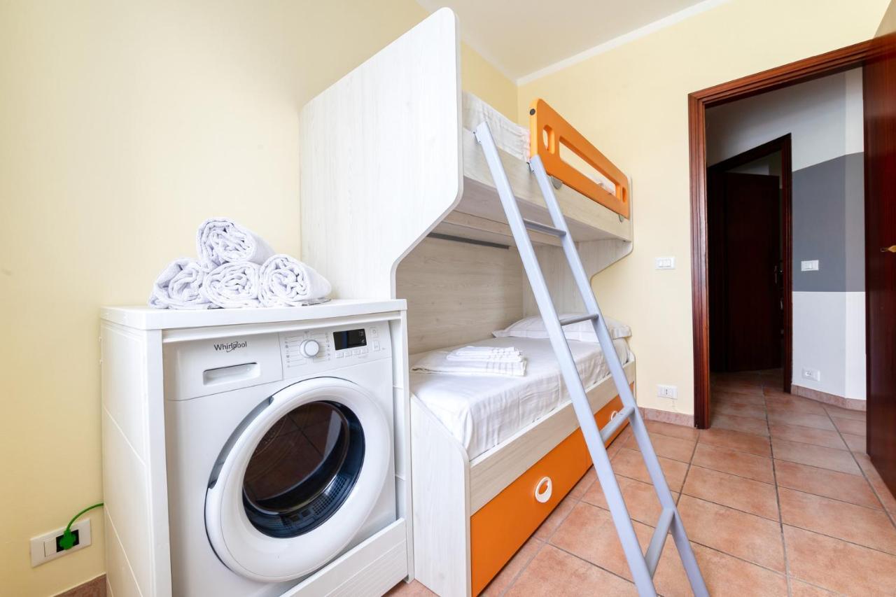 Wolf House - Peschiera Holiday - Jacuzzi Privata Peschiera del Garda Ngoại thất bức ảnh