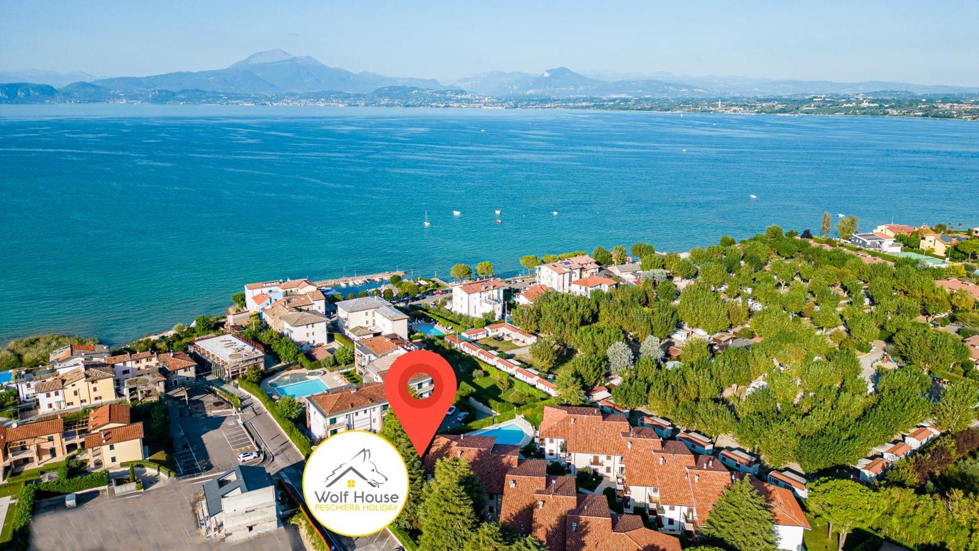 Wolf House - Peschiera Holiday - Jacuzzi Privata Peschiera del Garda Ngoại thất bức ảnh
