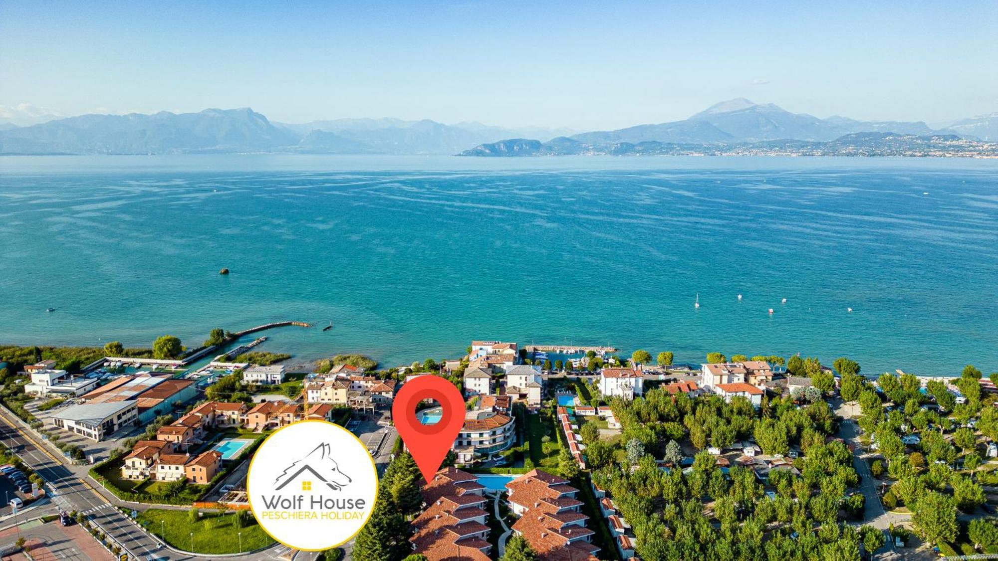 Wolf House - Peschiera Holiday - Jacuzzi Privata Peschiera del Garda Ngoại thất bức ảnh